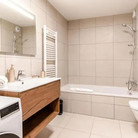 Modern Flat In Balcony Parking * Les Houches